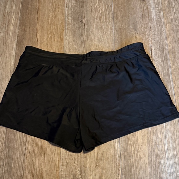 Women’s ZeroXposur Black Athletic Shorts with Drawstring UPF 30 - Picture 7 of 7
